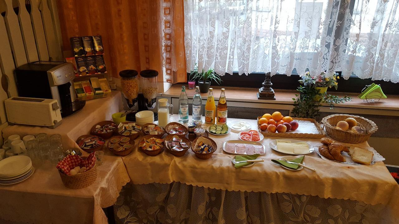 Kansakar Hotel Кайзерслаутерн Экстерьер фото