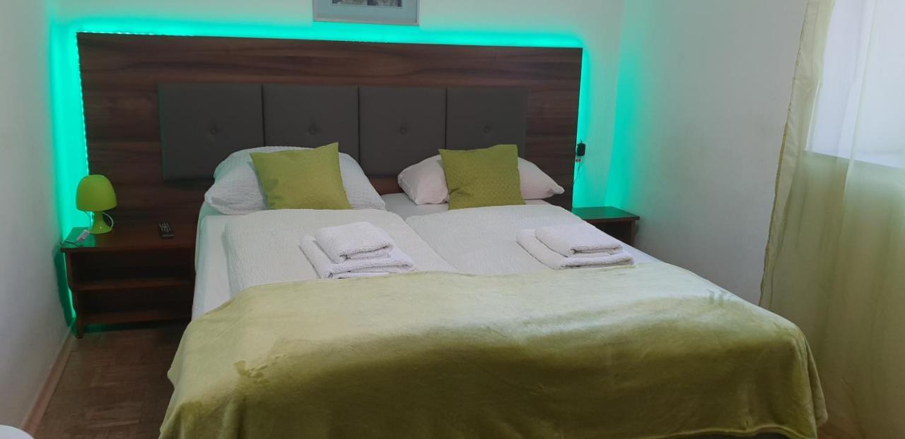 Kansakar Hotel Кайзерслаутерн Экстерьер фото